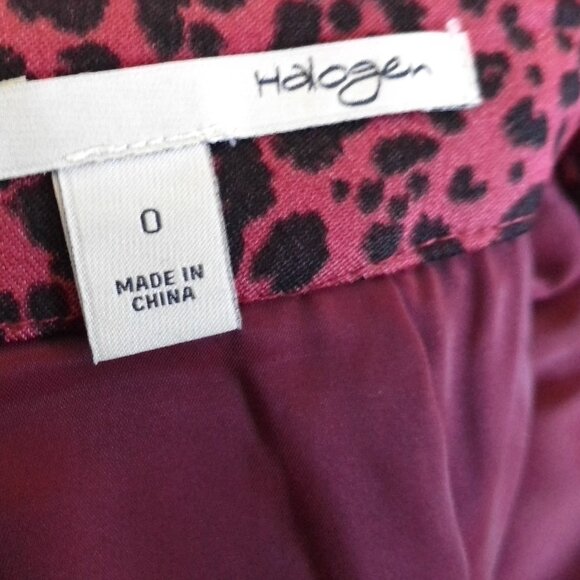 HALOGEN BACK ZIP LINED PENCIL SKIRT SIZE 0 - Picture 2 of 3